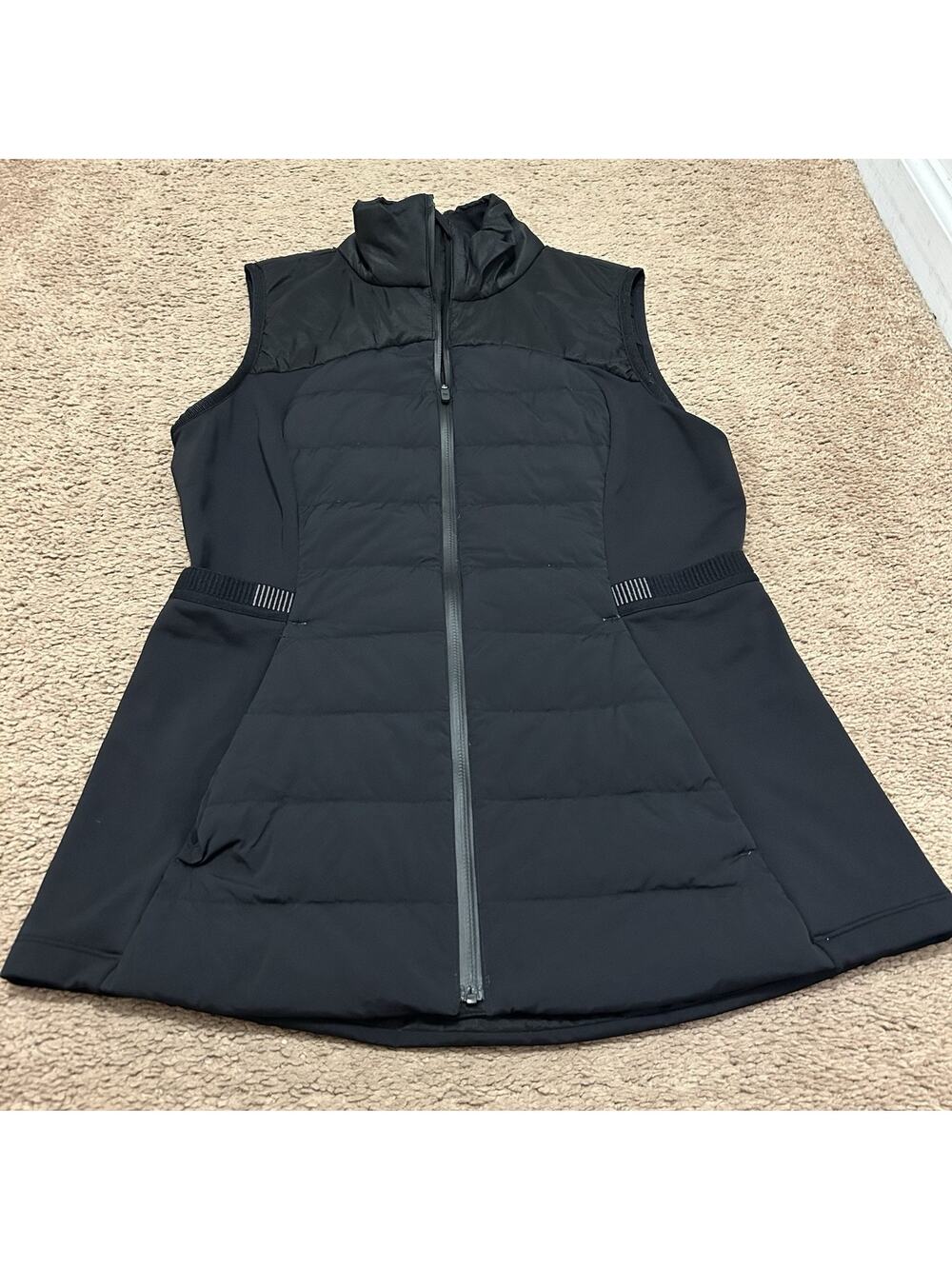 LULULEMON DOWN FOR IT ALL VEST sz 8 CLASSIC BLACK 700-Fill Goose Down Jacket - Picture 1 of 7